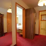 Miravalle 1 Daire Wengen