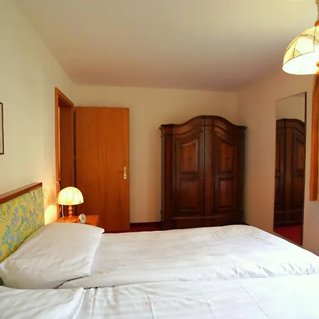 Miravalle 1 *